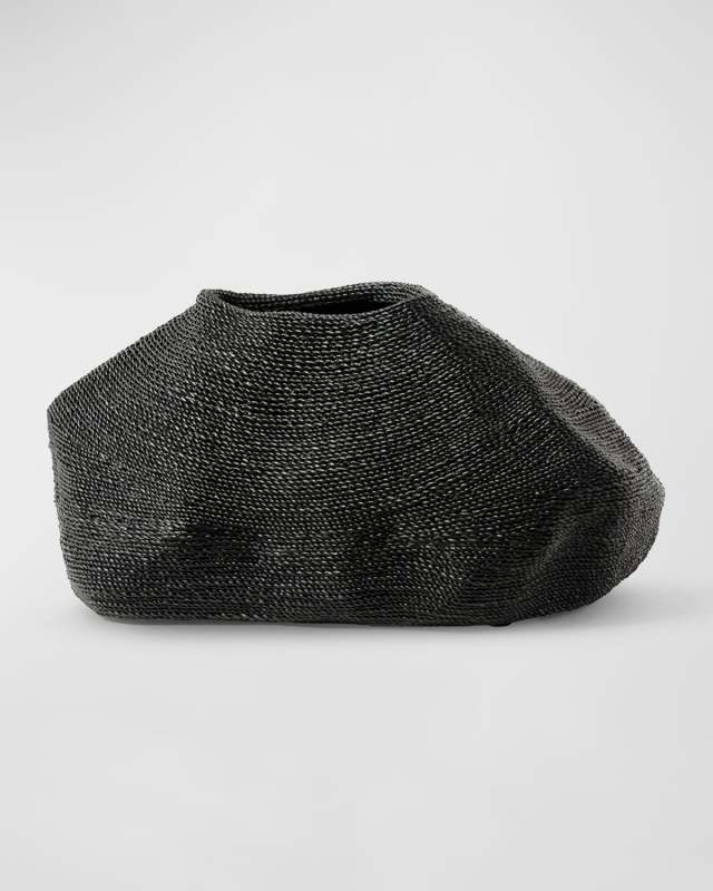 Jaden Urn, Short