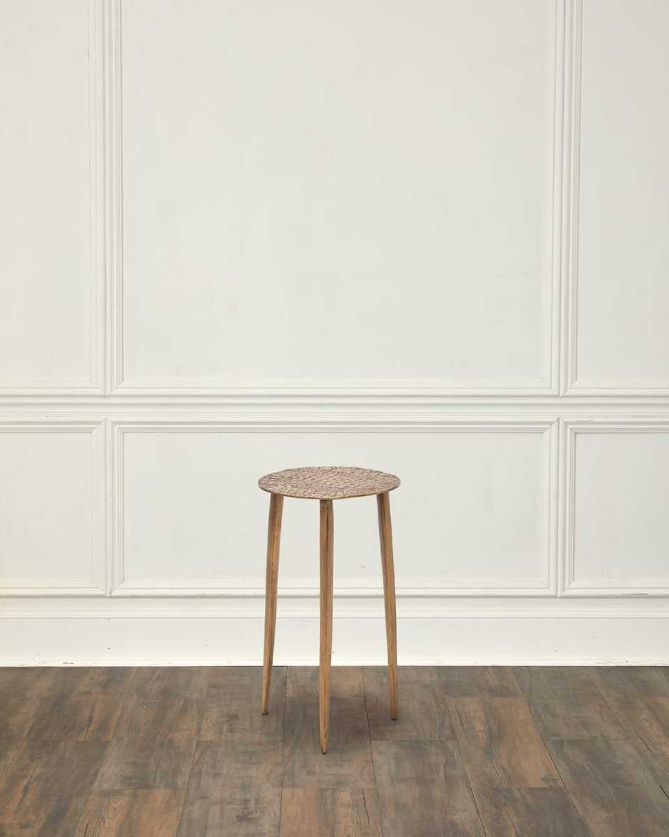Saxon Accent Table