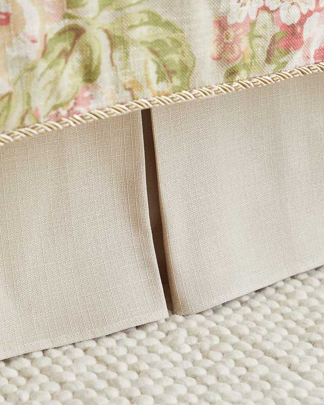 Hidden Pond Box Pleat Bed Skirt, QUEEN