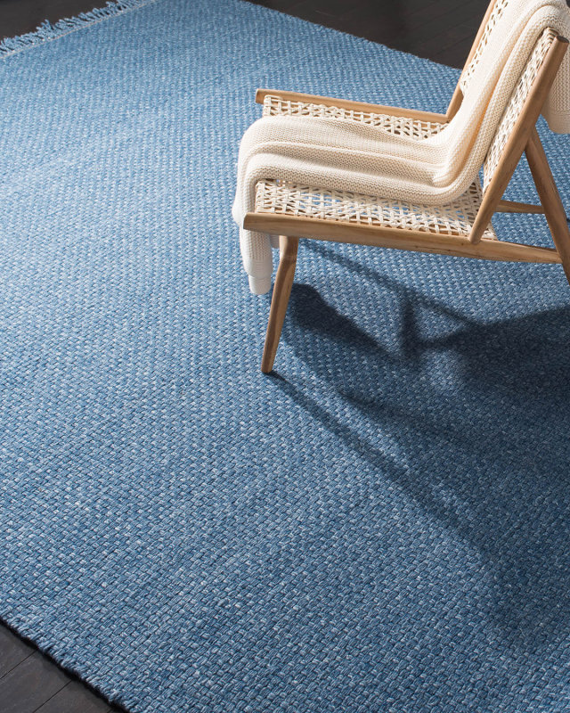 Amalie Blue Hand-Woven Flat Weave Rug, 3' x 8'