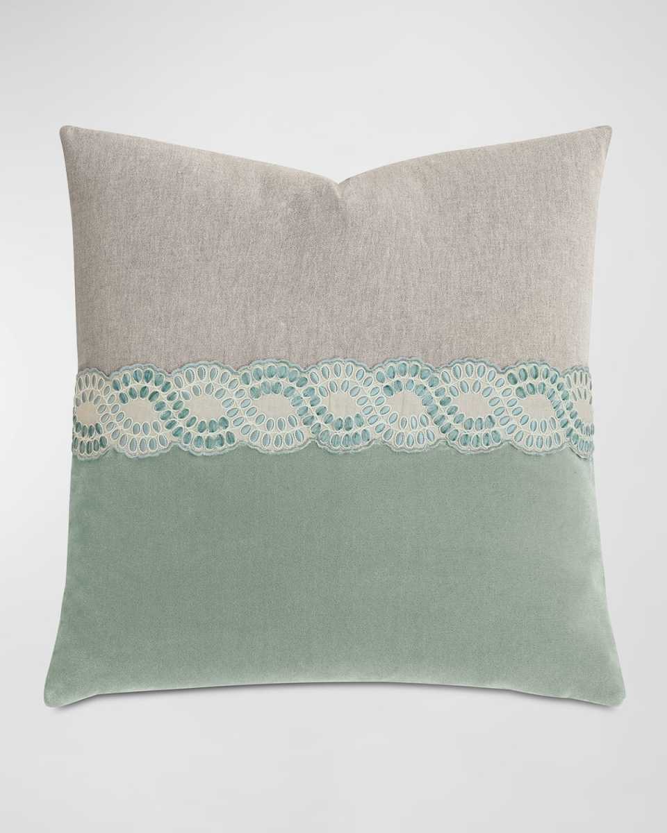 Sheldon Botanical Decorative Pillow, 22" Square