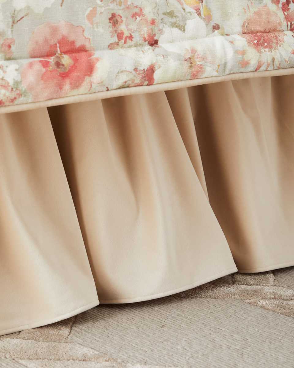 Beach Haven Ruffled Dust Skirt, KING