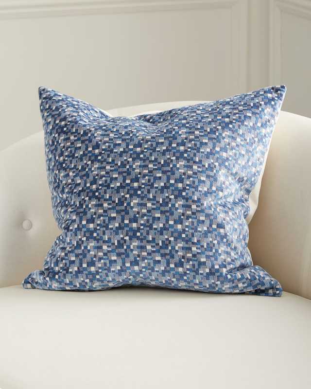 Ringo Decorative Pillow, 22" x 22"