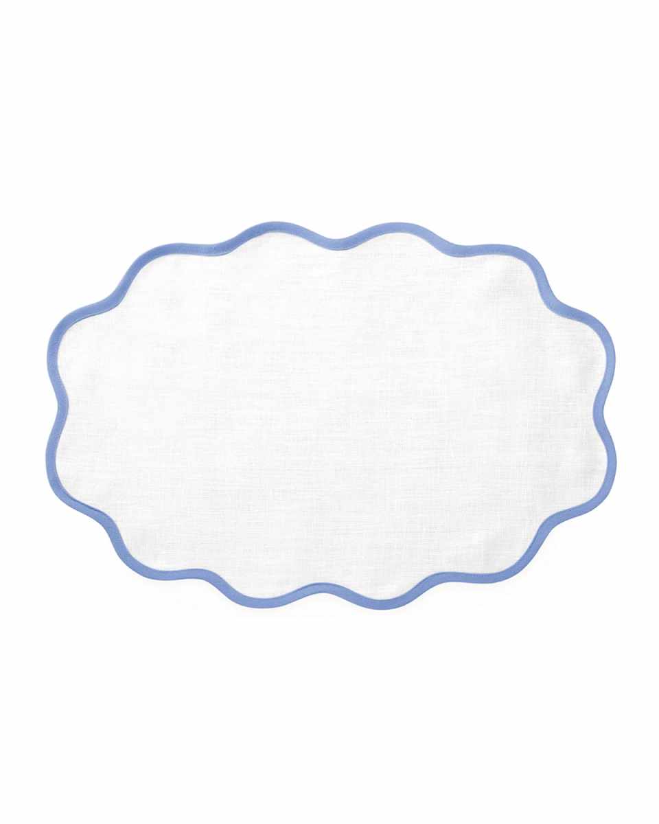 Casual Couture Scallop Placemats, Set of 4