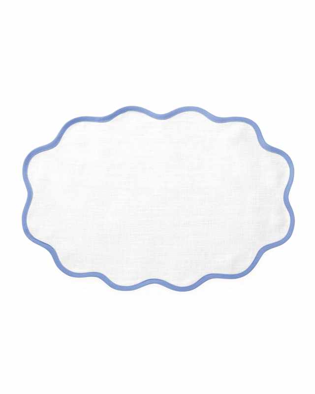 Casual Couture Scallop Placemats, Set of 4