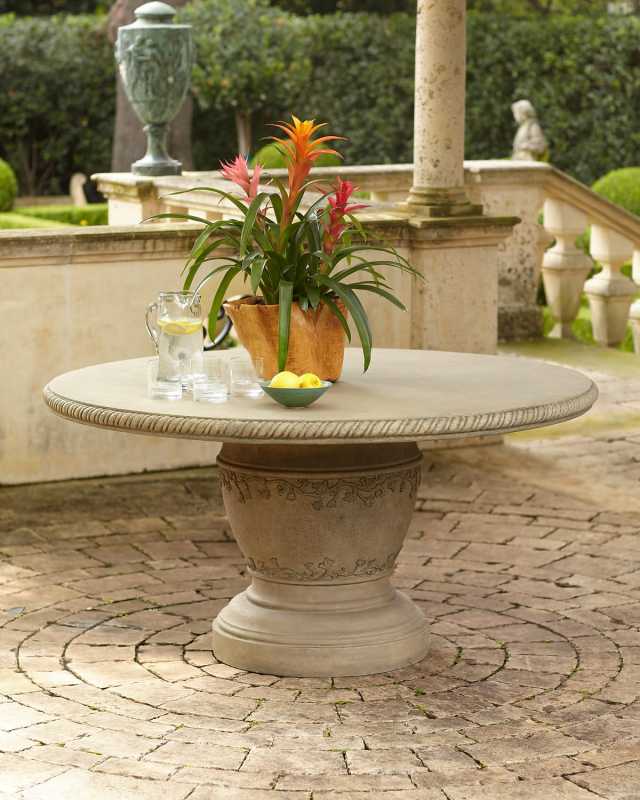 Single Pedestal Vine Indoor/Outdoor Dining Table