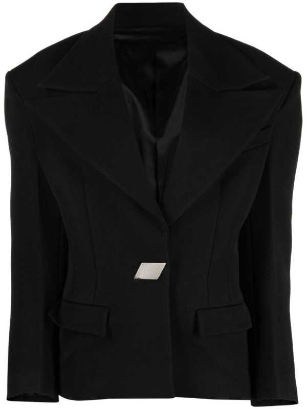 single-breasted fitted blazer