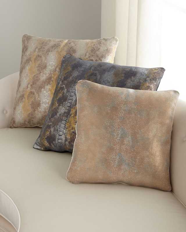 22" Oil Printed Suede Pillow