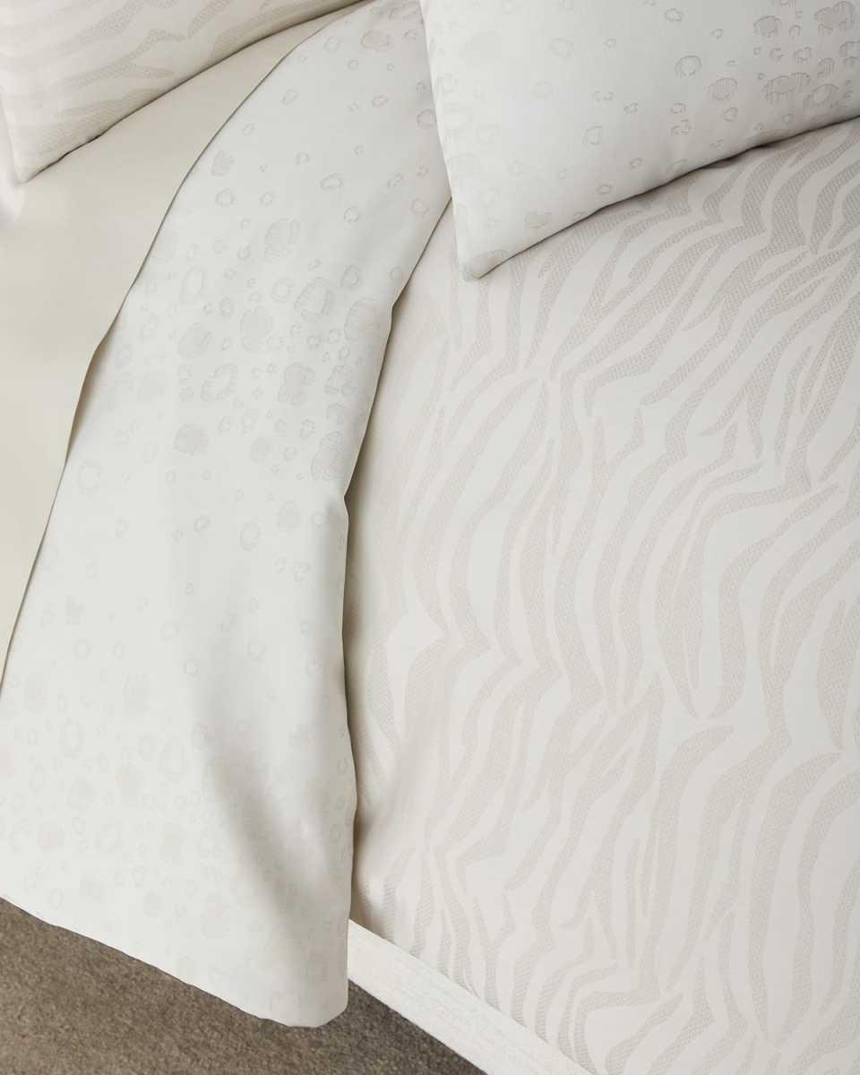 Felino King Duvet Cover