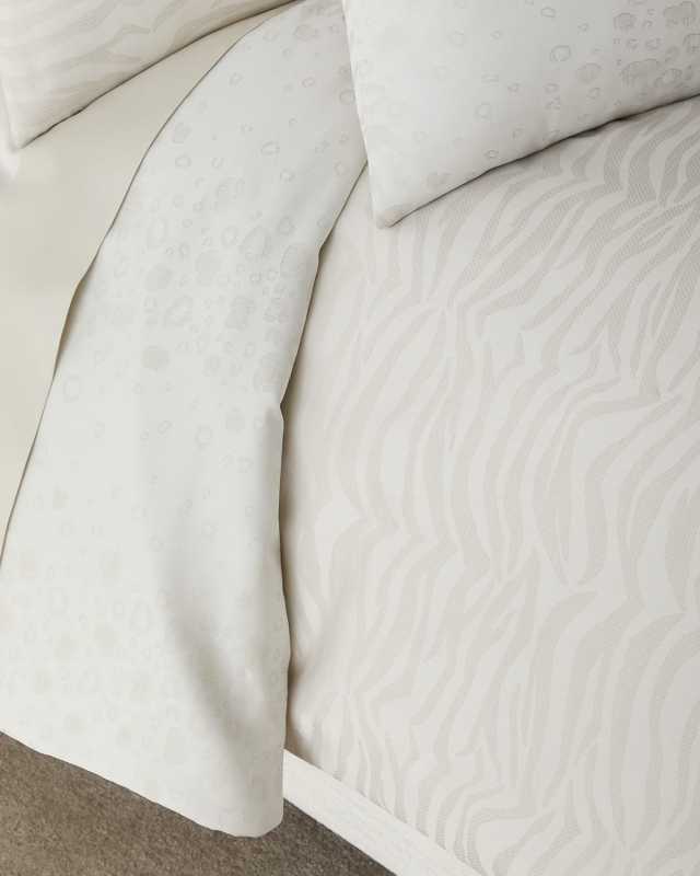 Felino King Duvet Cover