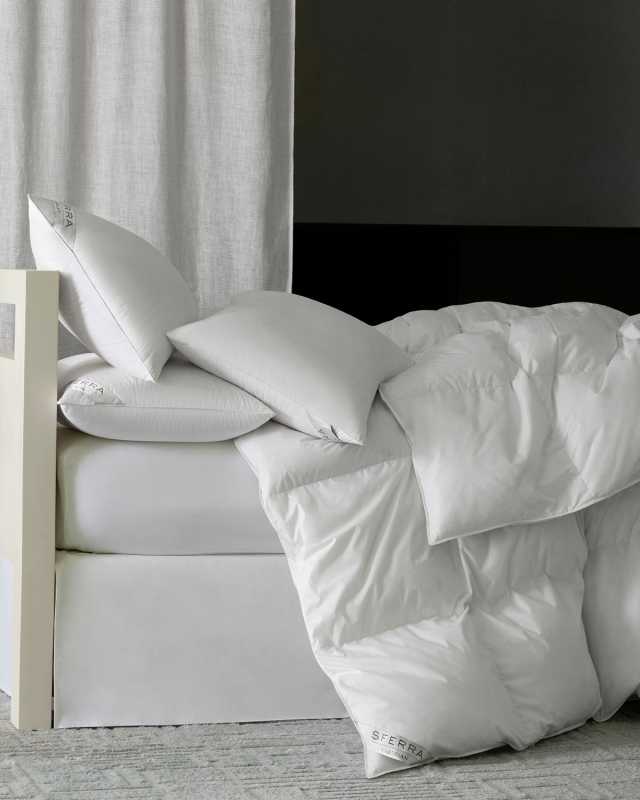 800-Fill European Down Medium Queen Pillow