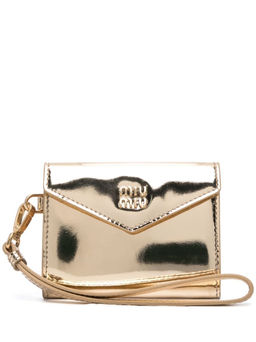 logo-embossed patent leather purs
