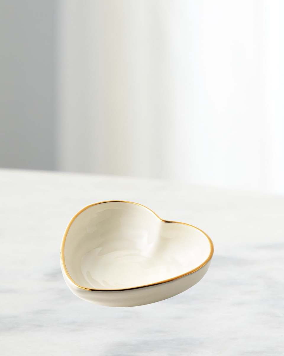 Ribbed 24K-Gold Rim Heart Dish