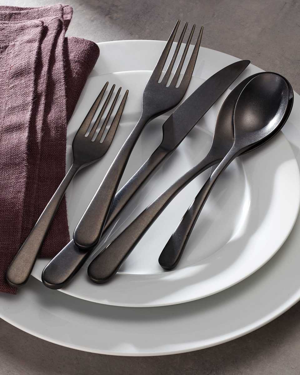 Kenbrook Black Tumbled 20-Piece Everyday Flatware Set