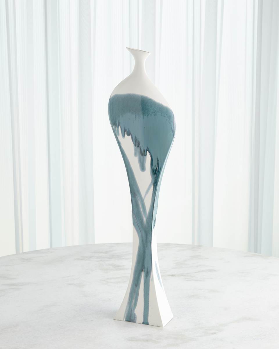 Curvy Bottle- Large