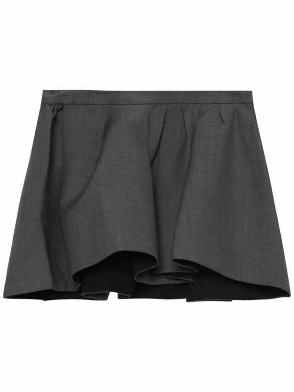 voluminous mini skirt