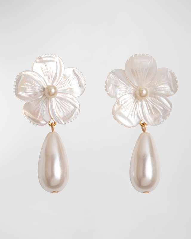Petronella Pearl Flower Earrings