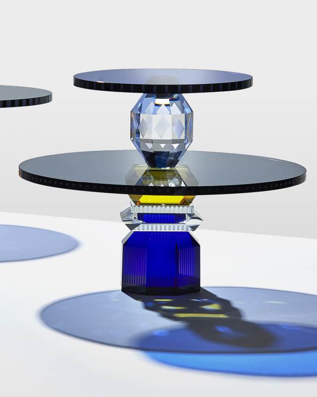 Dallas Crystal Pedestal
