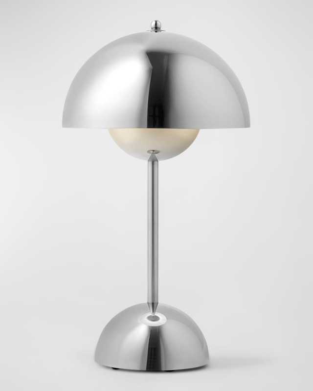 VP9 Flowerpot Portable Table Lamp