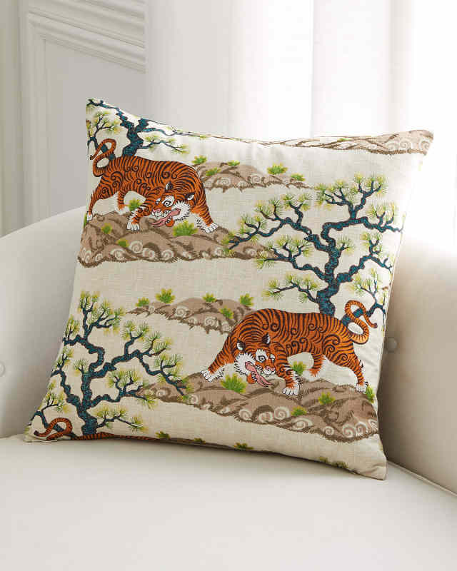 Chonburi Oasis Pillow