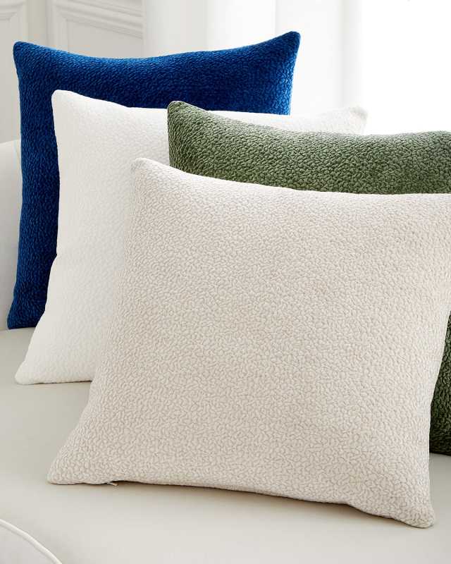Cervelle Decorative Pillow