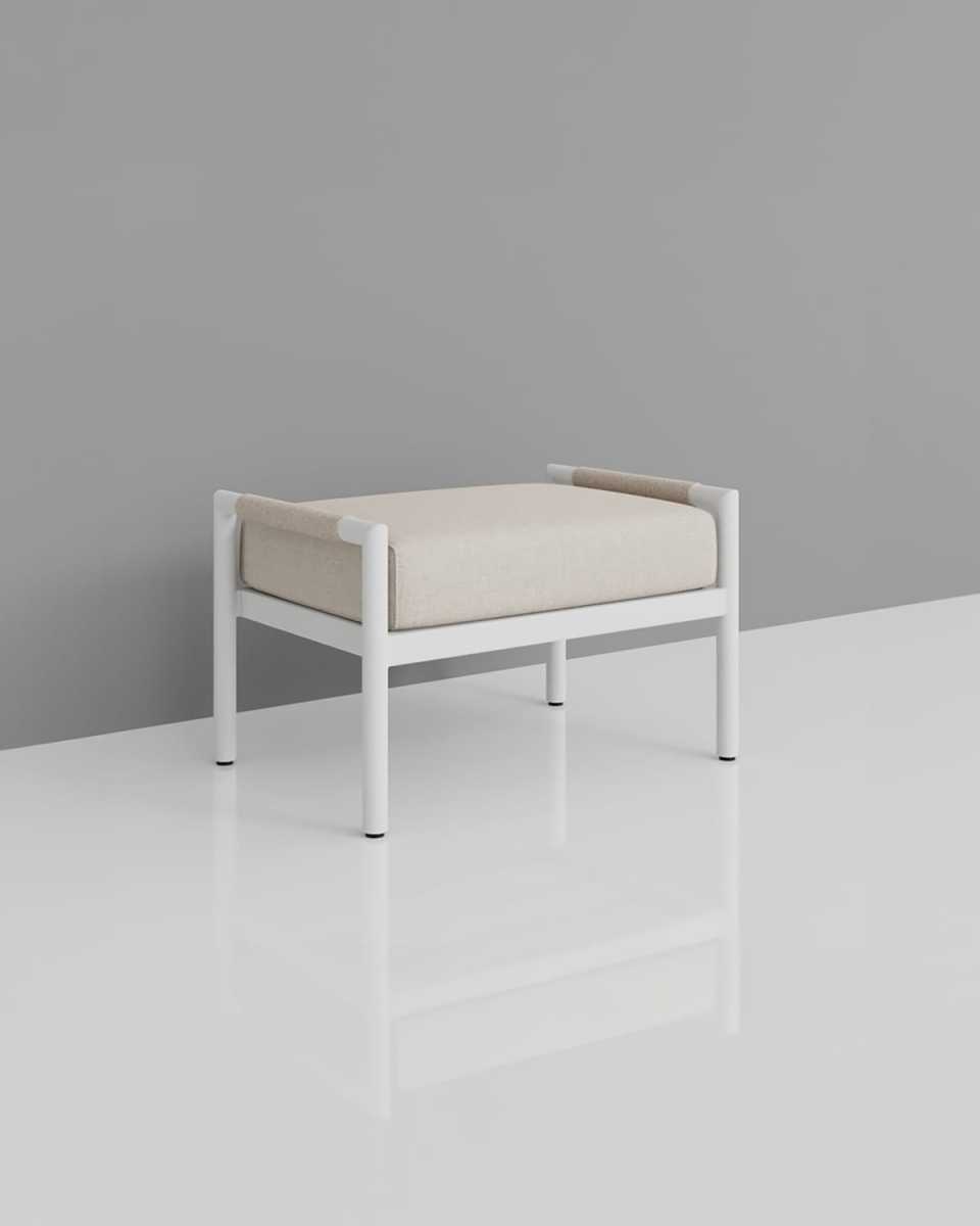 Sabbia Indoor/Outdoor Ottoman