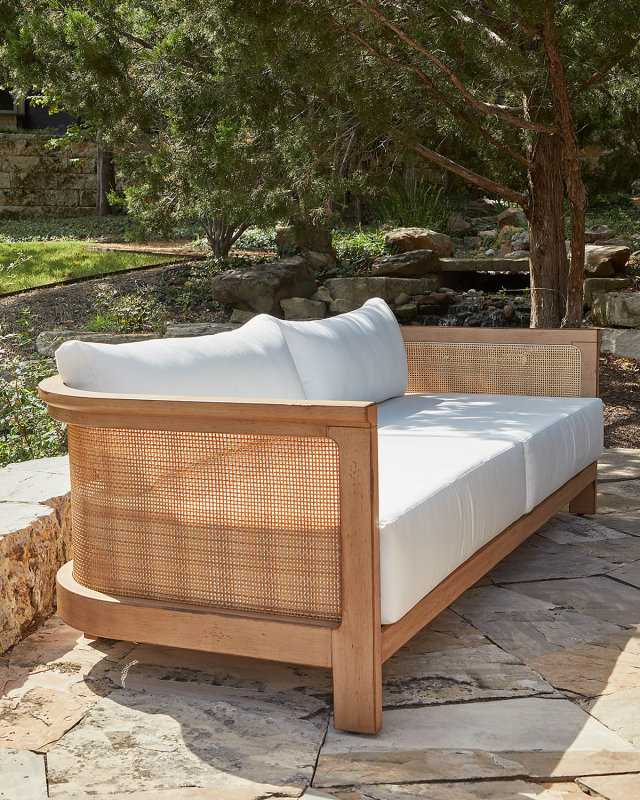 Paragon Outdoor Sofa