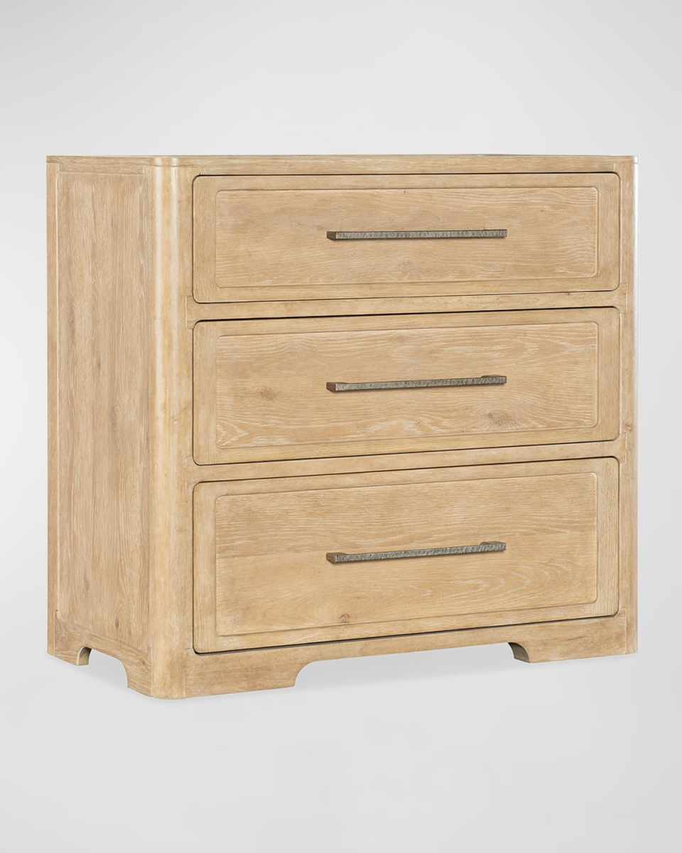 Retreat 3-Drawer Nightstand