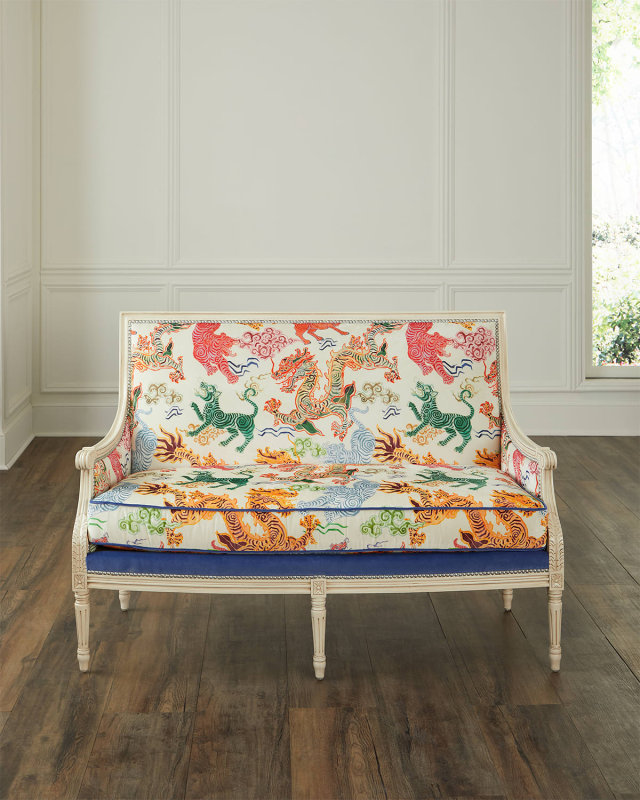 Hassanne Settee