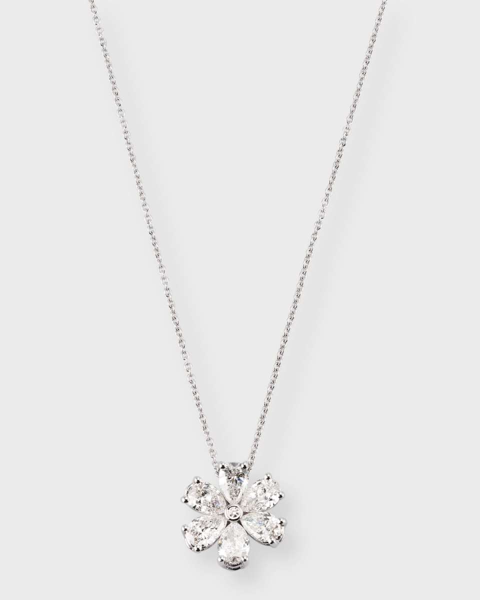 18k White Gold Diamond Flower Pendant Necklace