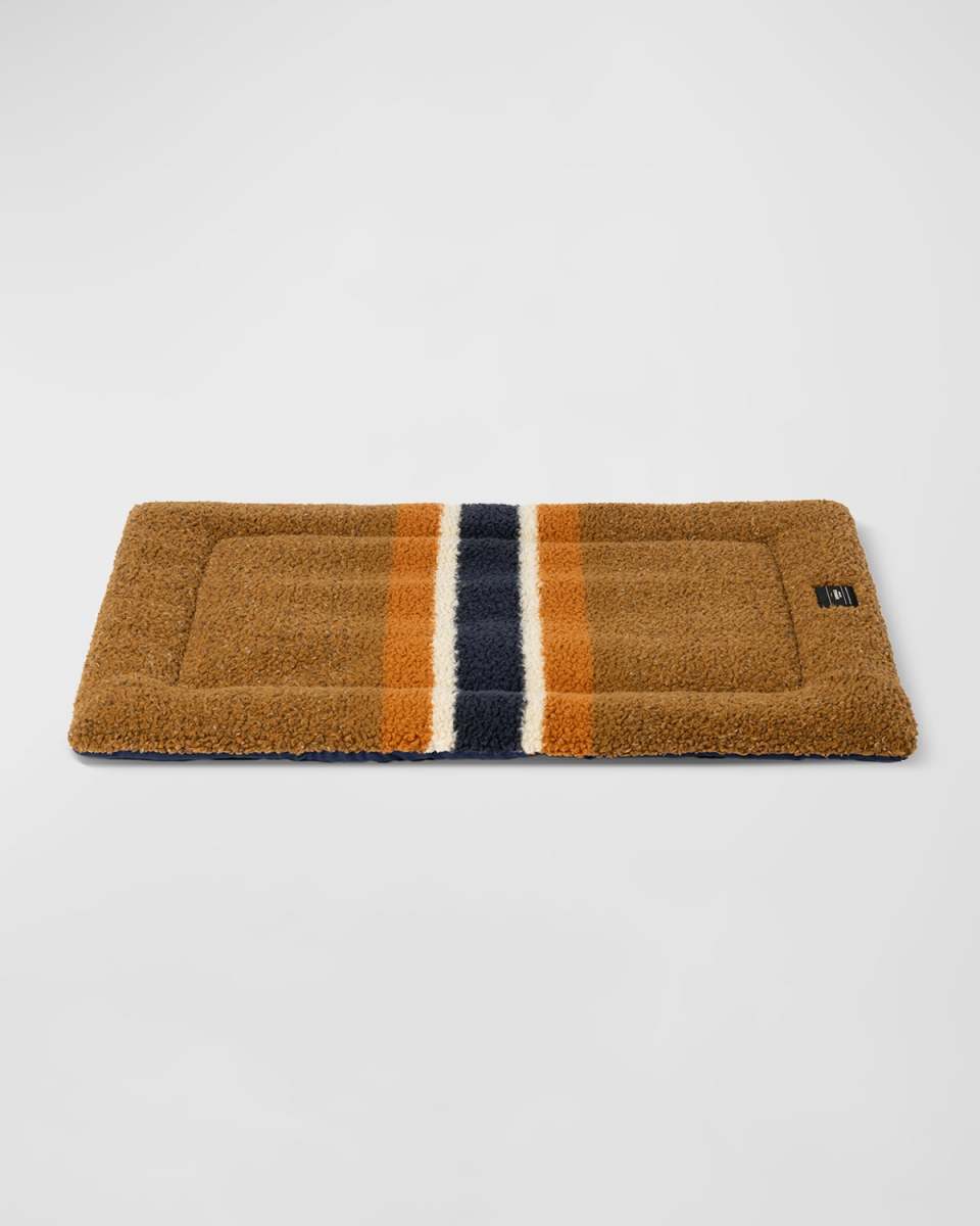 30" Striped Sherpa Pet Comfort Cushion