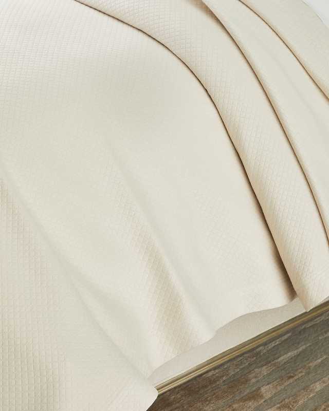 Rombo King Coverlet