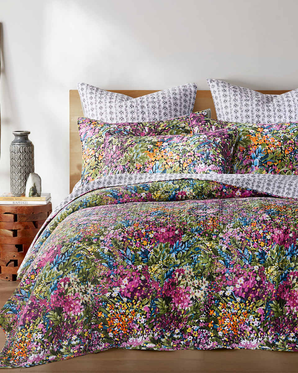 Basel Quilt Set