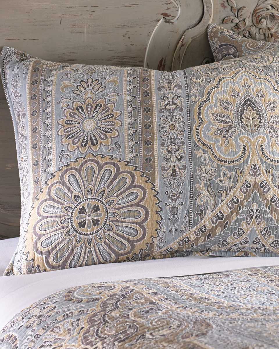 Casablanca 3-Piece King Quilt Set