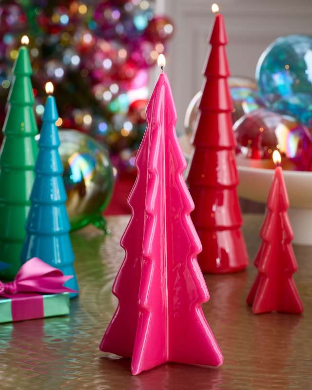 Fuschia Christmas Tree Candle