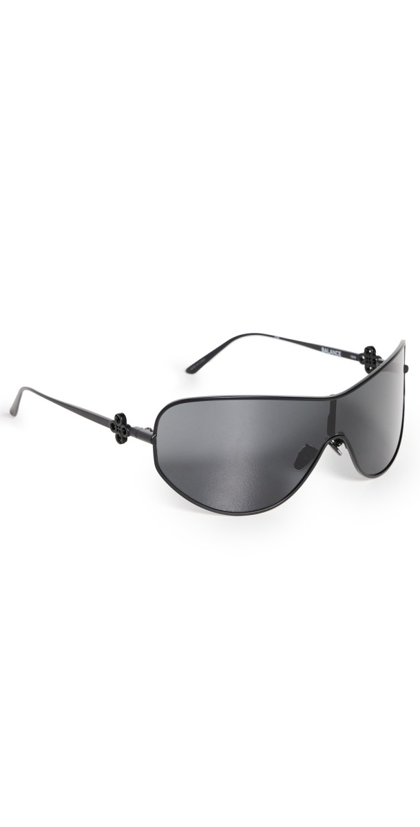 Quay Quay x Guizio Balance Sunglasses Matte Black/Smok
