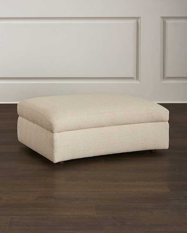 Waelyn Ottoman
