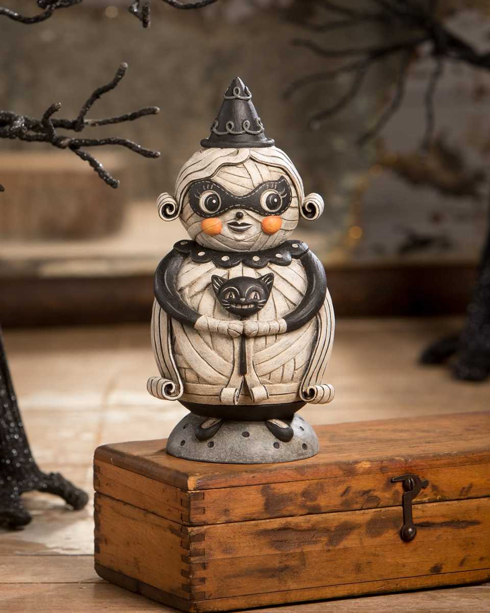 Grinning Mumma Mia Spooks Jar Halloween Decor