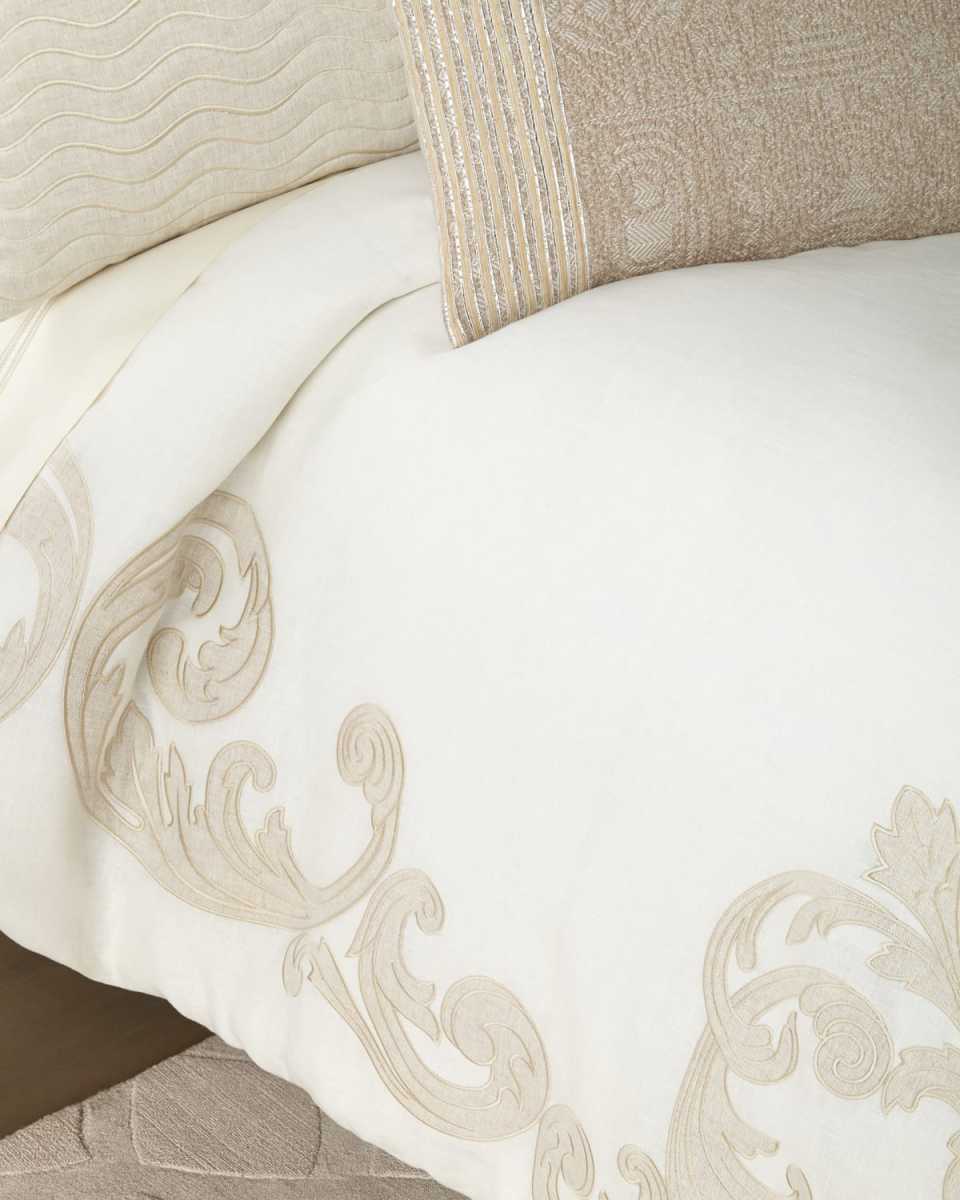 Carriage Cartouche Duvet,