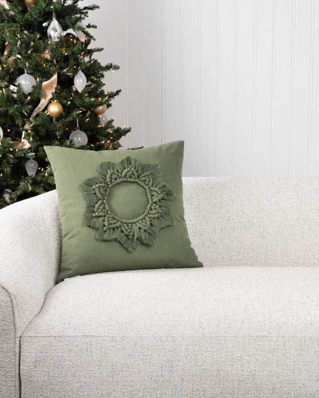 Wreath Pillow, 20" Square