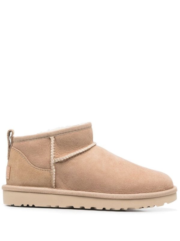 Classic Ultra Mini suede boots