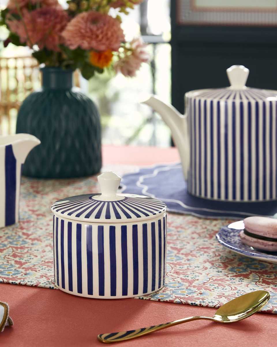 Blue Italian Steccato Covered Sugar Bowl