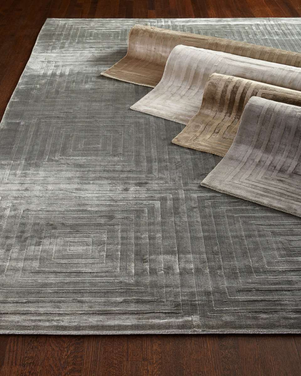 Hugo Rug, 10' x 14'