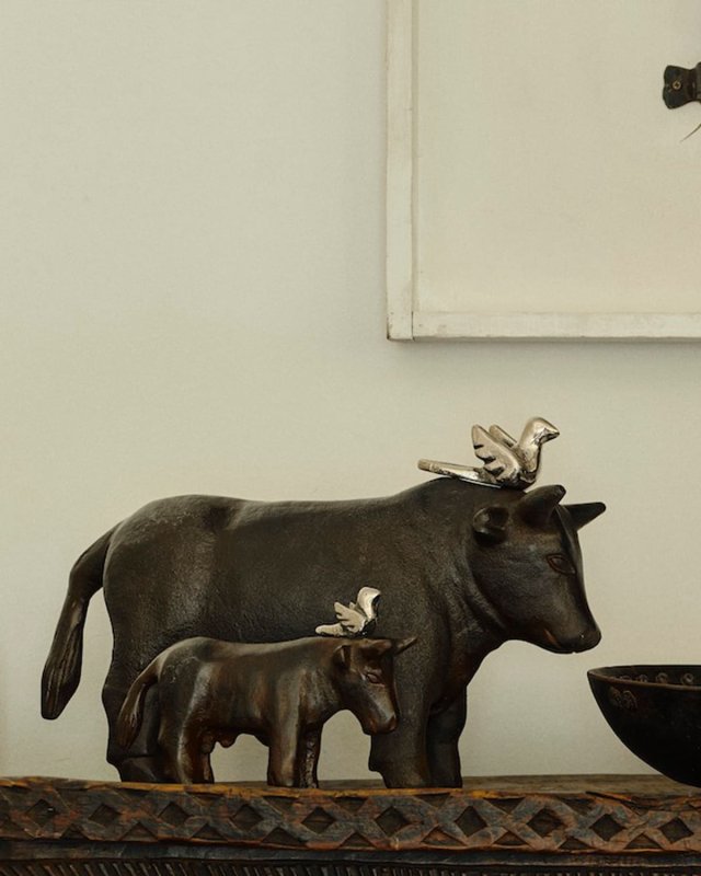 Torito C-Paloma Sculpture
