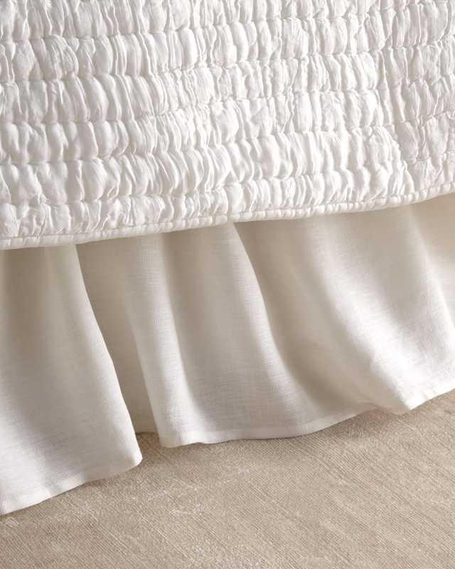 Caprice Dust Skirt,