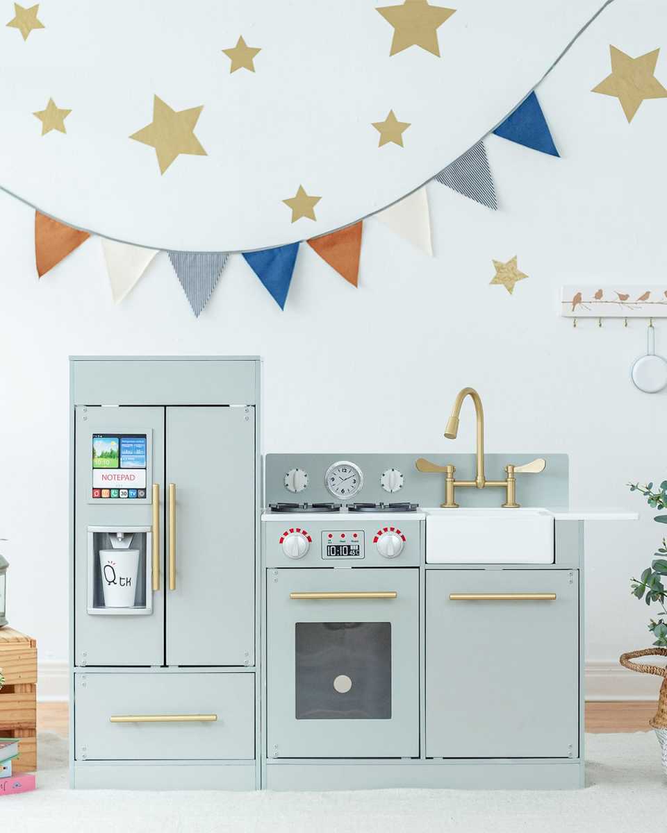Teamson Kids Little Chef Charlotte Wooden Play Kitchen, Gray/Gold
