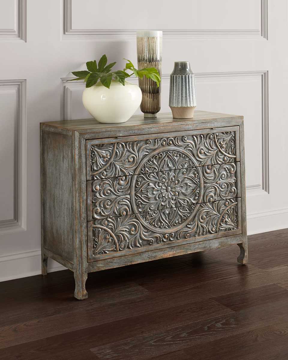 Lockhart 3-Drawer Chest