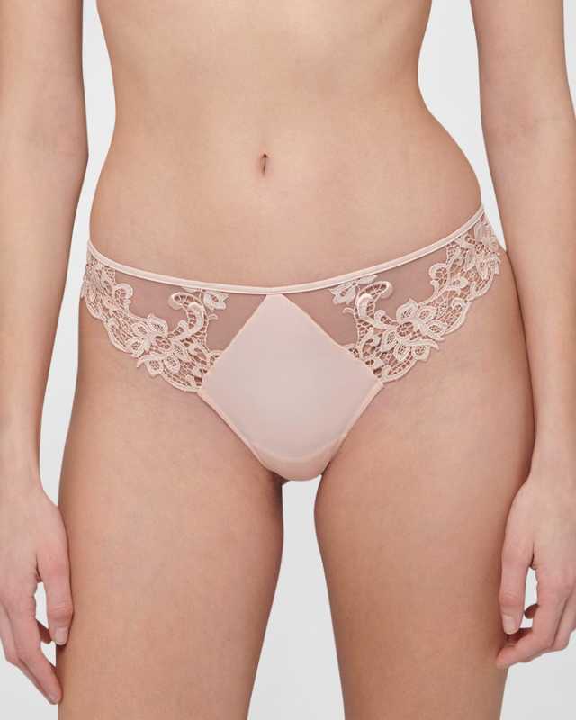 Saga Lace Thong