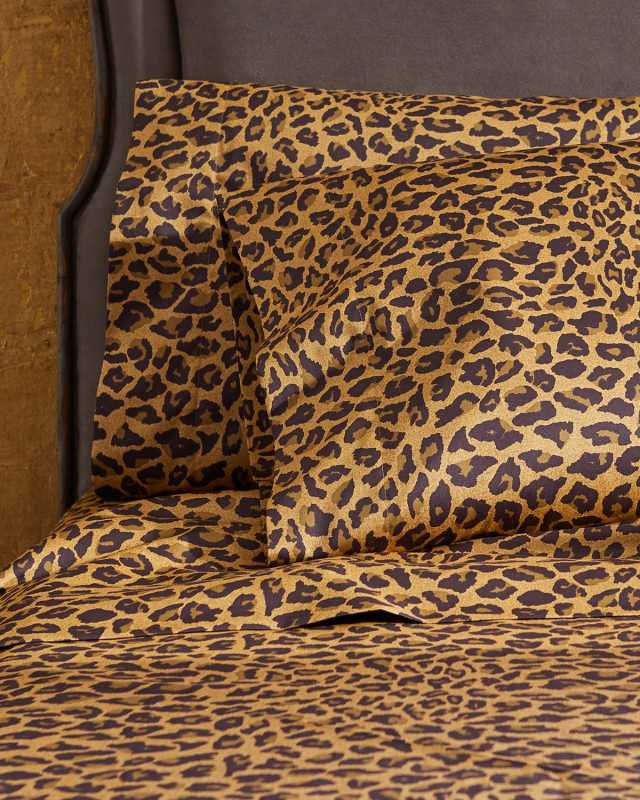 Leopard Print Pillowc