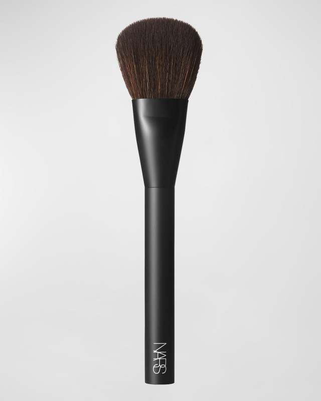 #16 Blush Brush